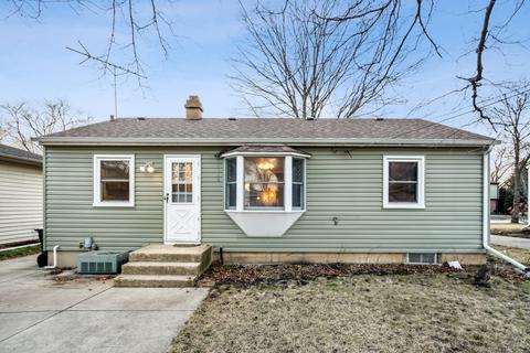 223 N Marion Ave, Bartlett, IL 60103 photo 10