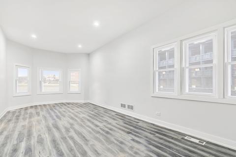 3053 E 79th St, Chicago, IL 60649 photo 9