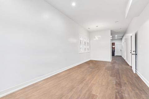 3053 E 79th St, Chicago, IL 60649 photo 11