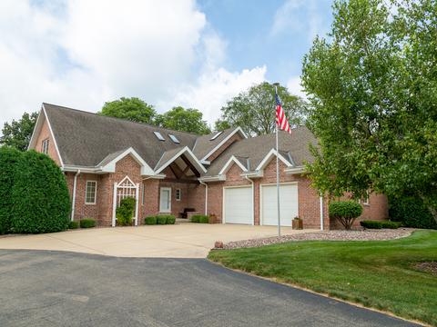 288 N 25th Rd, Peru, IL 61354 photo 1