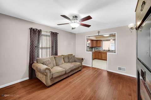 8249 45th St, Lyons, IL 60534 photo 14