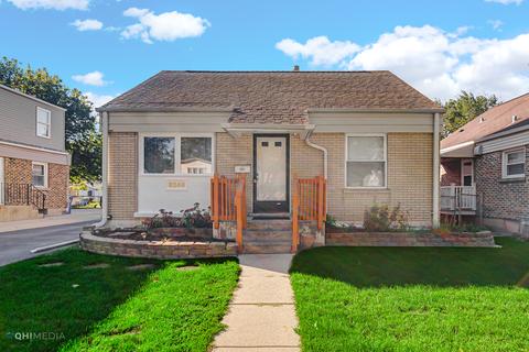 8249 45th St, Lyons, IL 60534 photo 1