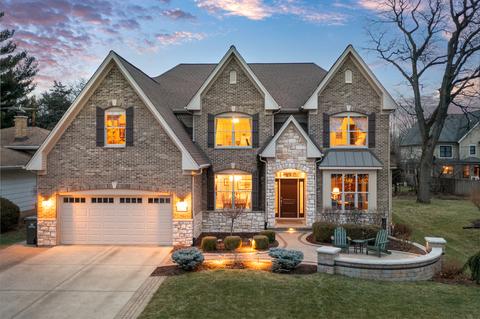 824 N Eagle St, Naperville, IL 60563 photo 1