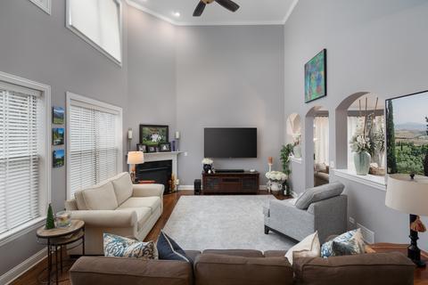 824 N Eagle St, Naperville, IL 60563 photo 11