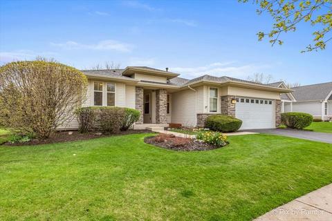 11885 Nottingham Dr, Huntley, IL 60142
