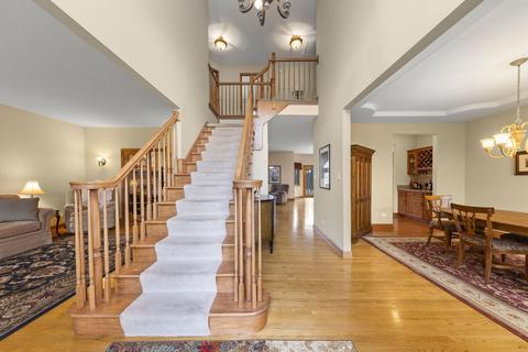 19199 Spruce Ct, Mokena, IL 60448 photo 2