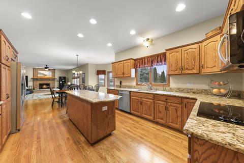 19199 Spruce Ct, Mokena, IL 60448 photo 12