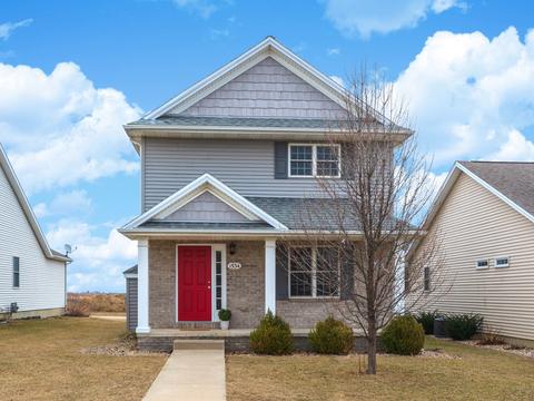 1534 Belclare Rd, Normal, IL 61761 photo 1