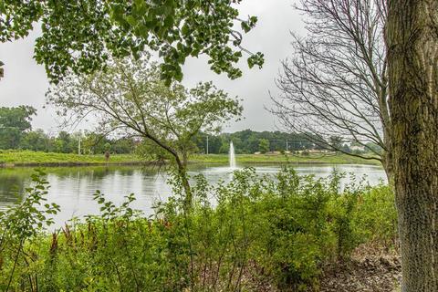 2925 Falling Waters Dr, Lindenhurst, IL 60046 photo 5
