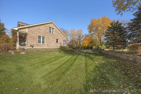 1901 Kingsbrook Ct, Wheaton, IL 60187 photo 3