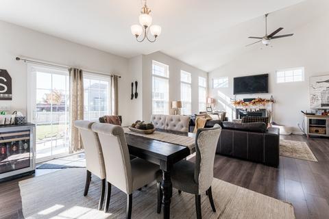 628 Walnut Ave, Maple Park, IL 60151 photo 8