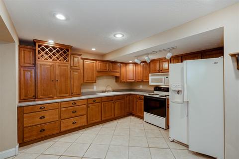 24 Cobblestone Ln, Minier, IL 61759 photo 31