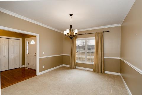 24 Cobblestone Ln, Minier, IL 61759 photo 12