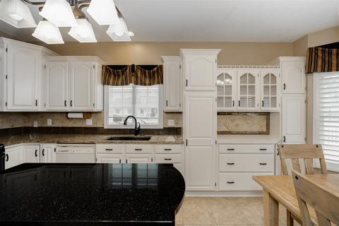 24 Cobblestone Ln, Minier, IL 61759 photo 17