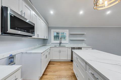 8 E Willow Rd, Prospect Heights, IL 60070 photo 8