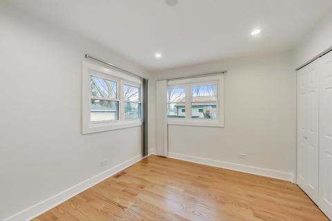 8 E Willow Rd, Prospect Heights, IL 60070 photo 17