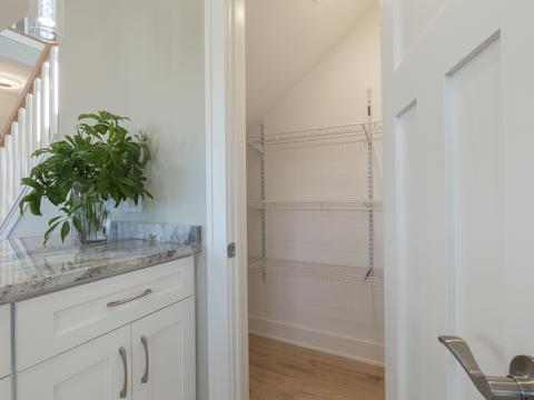 103 E Main St, Cary, IL 60013 photo 11