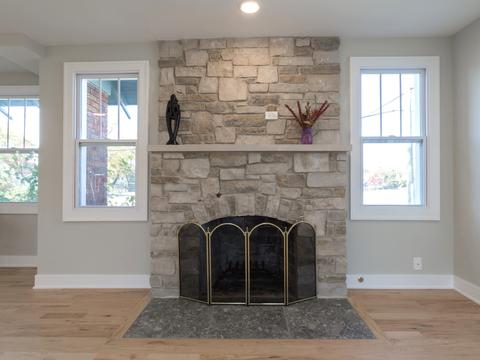 103 E Main St, Cary, IL 60013 photo 19