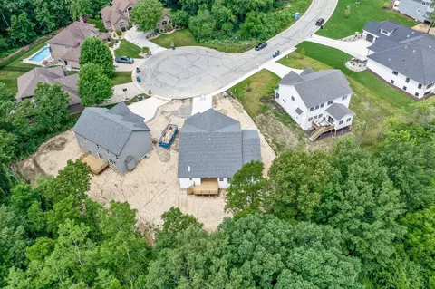 57 Annetto Dr, Crown Point, IN 46307 photo 6