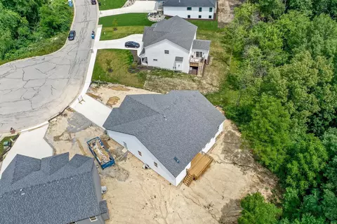 57 Annetto Dr, Crown Point, IN 46307 photo 3