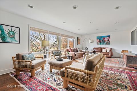 411 Sandy Ln, Wilmette, IL 60091 photo 2