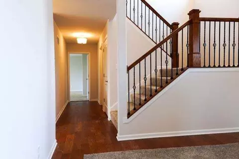 Entry Way - 772 Cirque Dr, Crown Point, IN 46307 photo 2 of 6