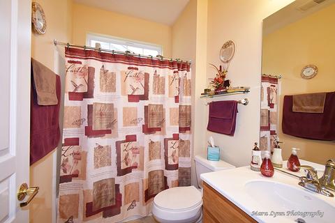 2537 Edgewater Dr, Elgin, IL 60124 photo 26