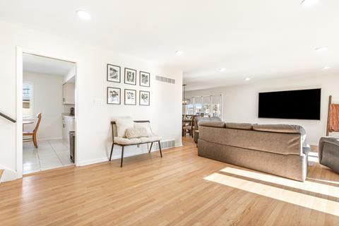 8100 W Gregory St, Chicago, IL 60656 photo 5