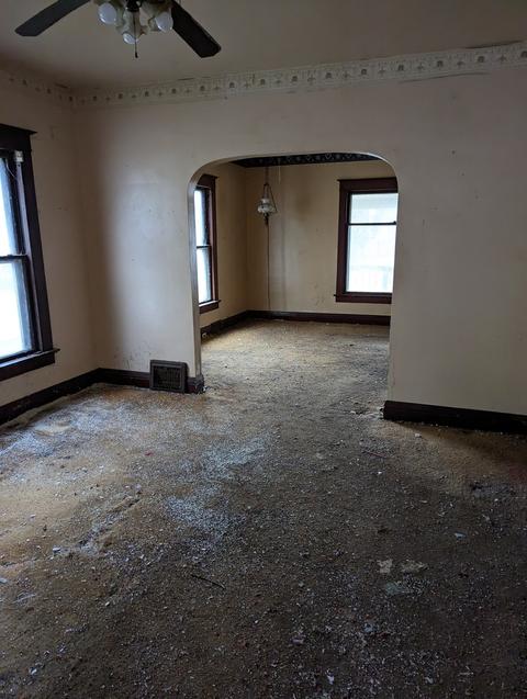 574 S Chicago Ave, Kankakee, IL 60901 photo 11