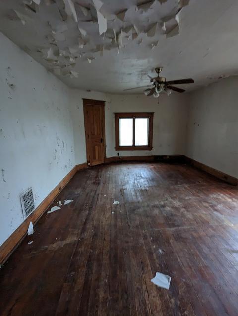 574 S Chicago Ave, Kankakee, IL 60901 photo 28