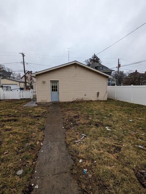 574 S Chicago Ave, Kankakee, IL 60901 photo 5