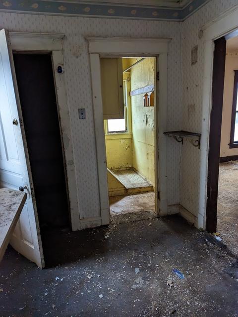 574 S Chicago Ave, Kankakee, IL 60901 photo 7