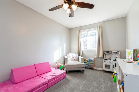 1070 Heathrow Ct, Wheaton, IL 60189 photo 10