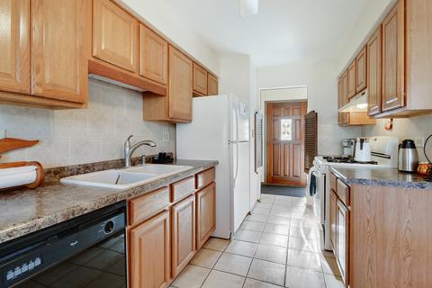 12909 Crestbrook Ct, Crestwood, IL 60445 photo 7