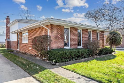 12909 Crestbrook Ct, Crestwood, IL 60445 photo 2