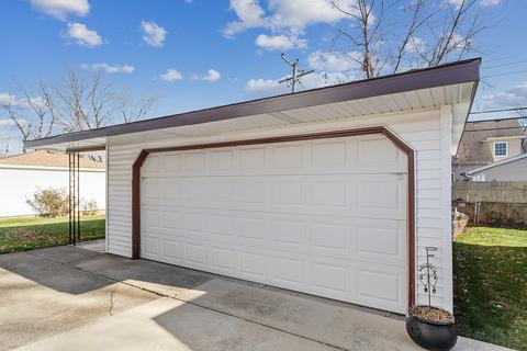 12909 Crestbrook Ct, Crestwood, IL 60445 photo 18