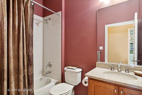 3890 Seigle Dr, Elgin, IL 60124 photo 15