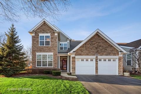 3890 Seigle Dr, Elgin, IL 60124 photo 1