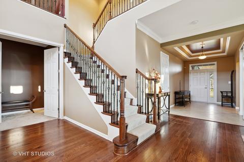 3890 Seigle Dr, Elgin, IL 60124 photo 3
