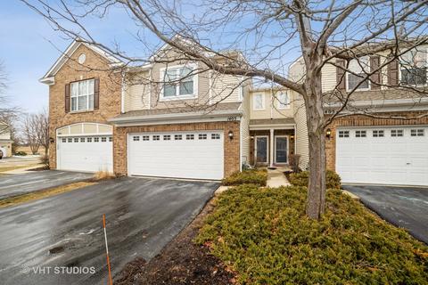1403 Millbrook Dr, Algonquin, IL 60102 photo 2