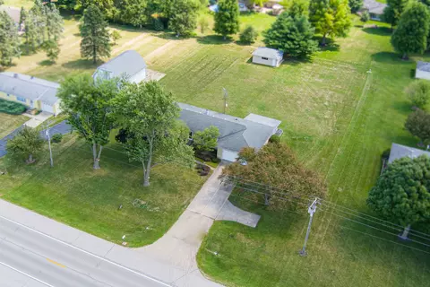 15126 Il Route 23 Hwy, Dekalb, IL 60115