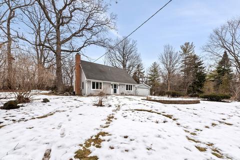 200 Forest View Dr, Lake Bluff, IL 60044 photo 1