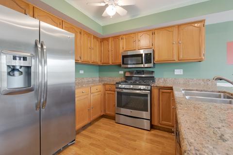 233 E Theodore Ln, Itasca, IL 60143 photo 7