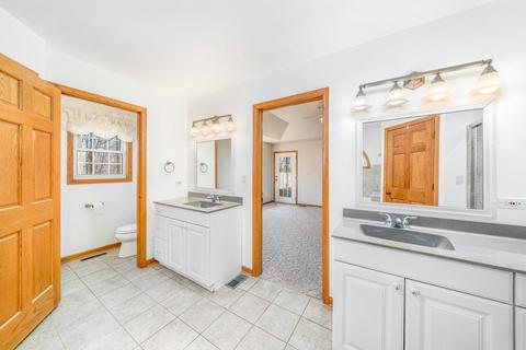 3892 E 2603rd Rd, Sheridan, IL 60551 photo 17