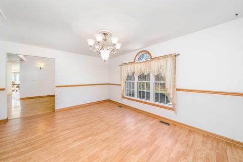 3892 E 2603rd Rd, Sheridan, IL 60551 photo 9