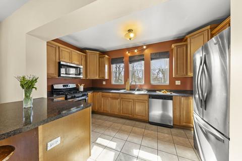 575 2nd Ave, Aurora, IL 60505 photo 9