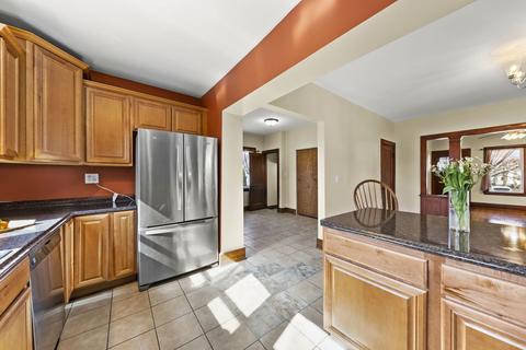 575 2nd Ave, Aurora, IL 60505 photo 11