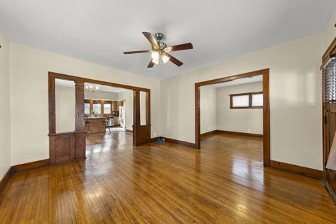 575 2nd Ave, Aurora, IL 60505 photo 4