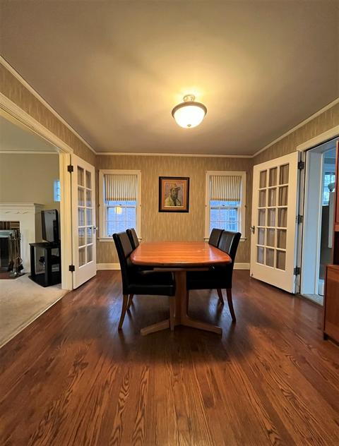 216 S Wolf Rd, Des Plaines, IL 60016 photo 3