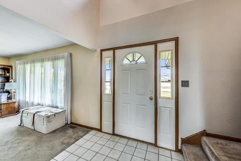 9204 Elm Ave, Mokena, IL 60448 photo 5